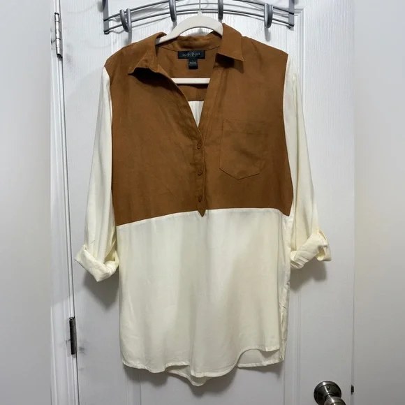 August Silk Women’s L Blouse Faux Suede Brown Cream Western Neutral Career EUC - Picture 14 of 16